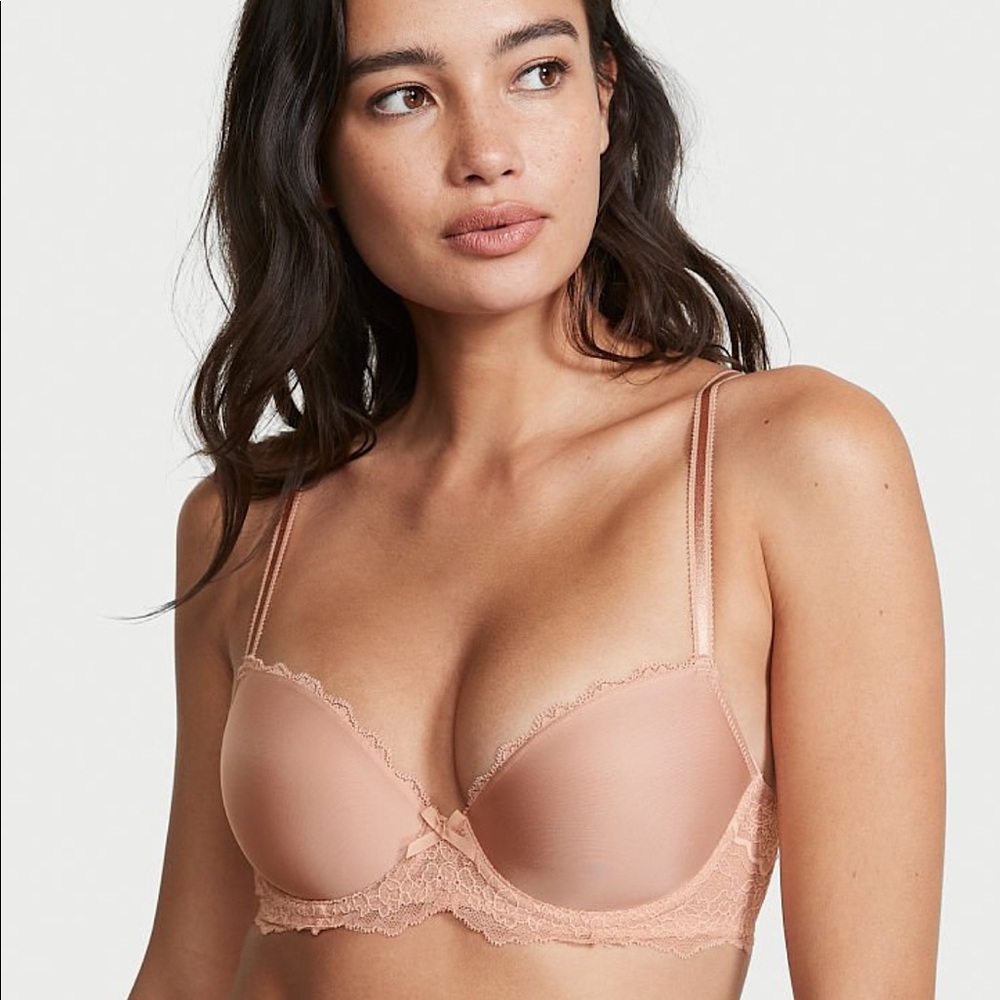 Victoria’s Secret Dream Angels pushup